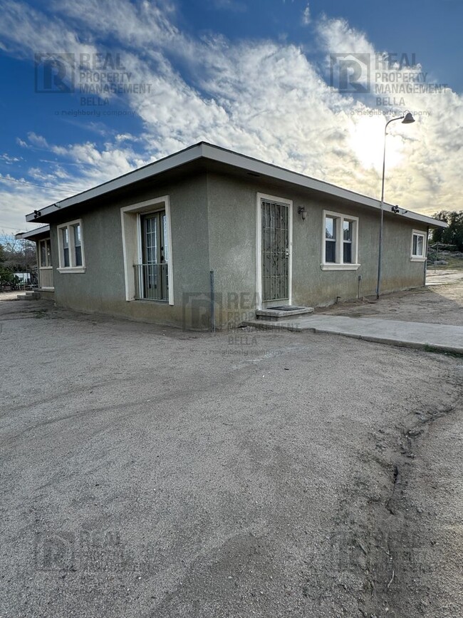 Building Photo - 1188 Witt St