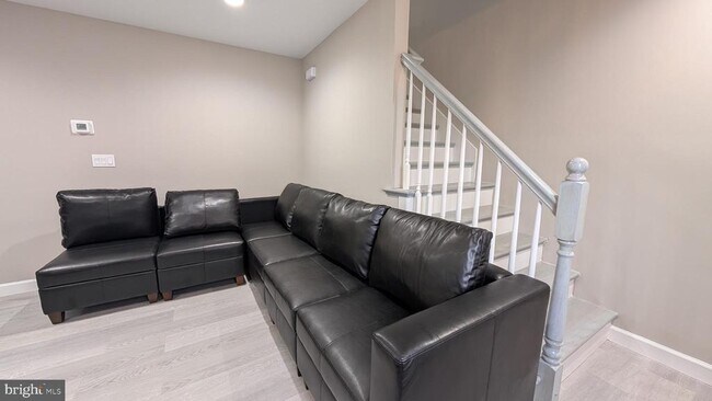 Building Photo - 2253 Papermill Rd