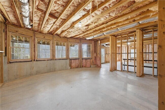 Building Photo - 179 Grandmar Chase