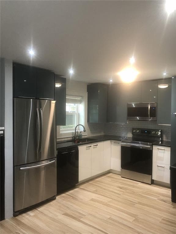 Building Photo - 1150 Burns St SE