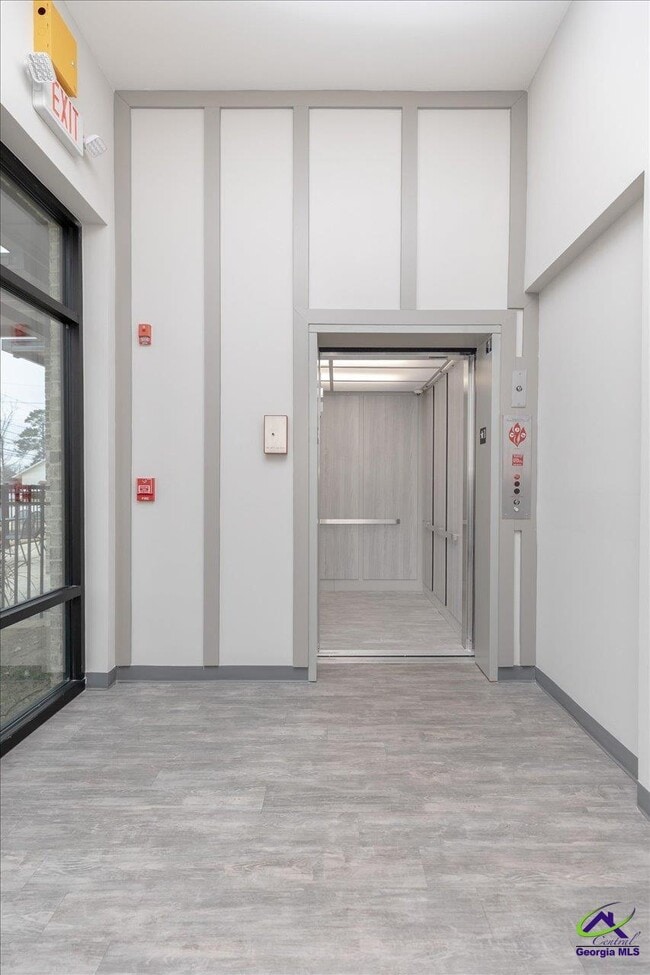 Building Photo - 1013 Northside Dr