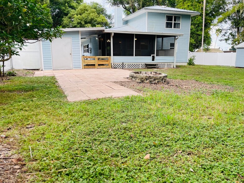 Building Photo - 939 E Bella Vista St