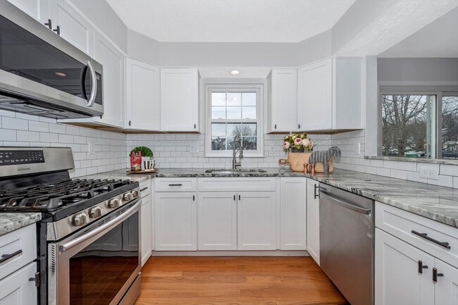 Building Photo - 509 Sugarbush Cir