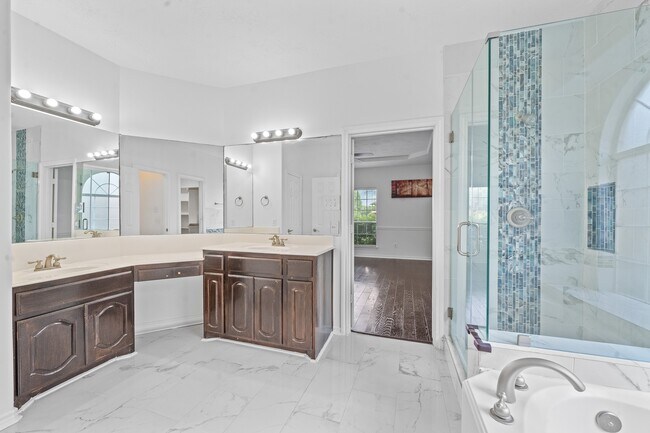 Building Photo - 10926 Wynfield Springs Dr