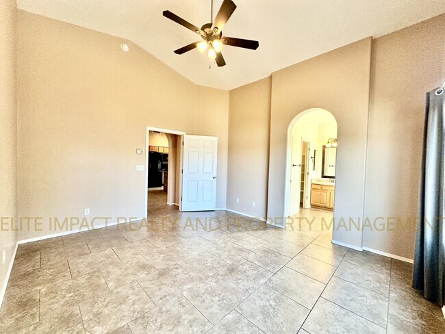 Building Photo - 8999 E Marci Lynne Way