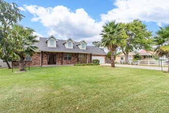 Building Photo - 3406 Maryland St