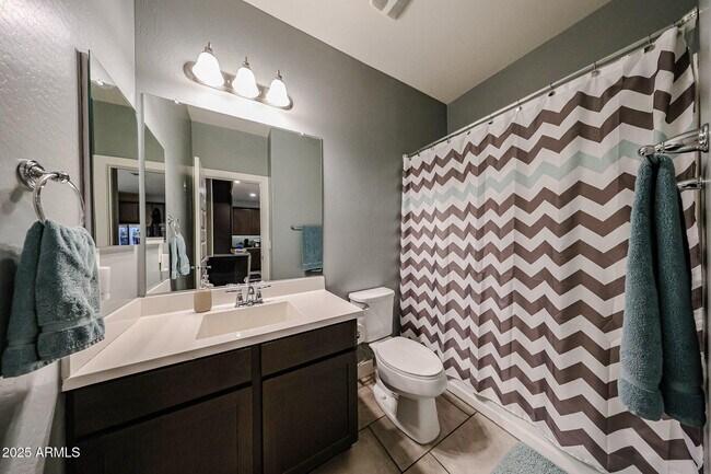 Building Photo - 3639 E Sophie Ln