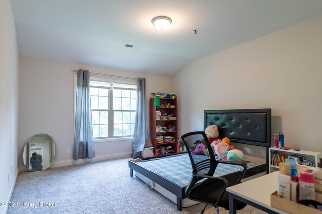 Building Photo - 213 Belden Trl