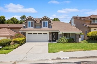 Building Photo - 731 Langer Dr