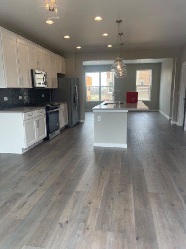 Building Photo - 6381 Rollick Dr