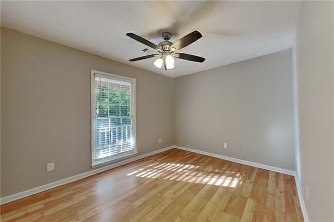 Building Photo - 392 Trotters Ridge