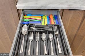 Building Photo - 528 N 22nd St