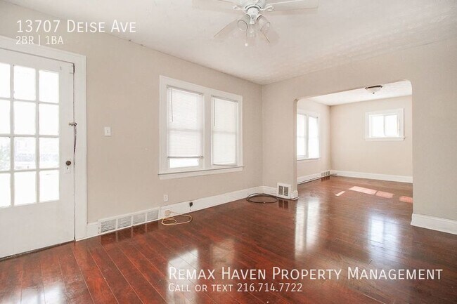 Building Photo - 13707 Deise Ave (UP) Cleveland, OH 44110? ...