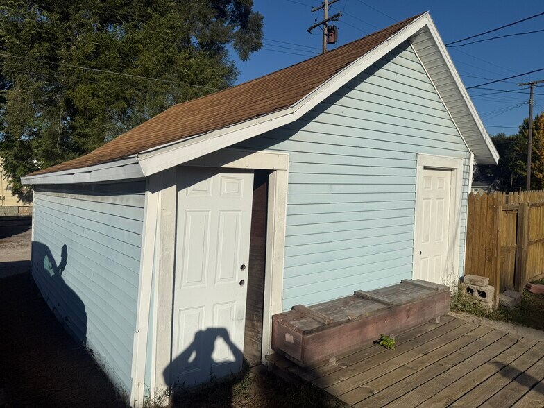 Building Photo - 1715 16th St