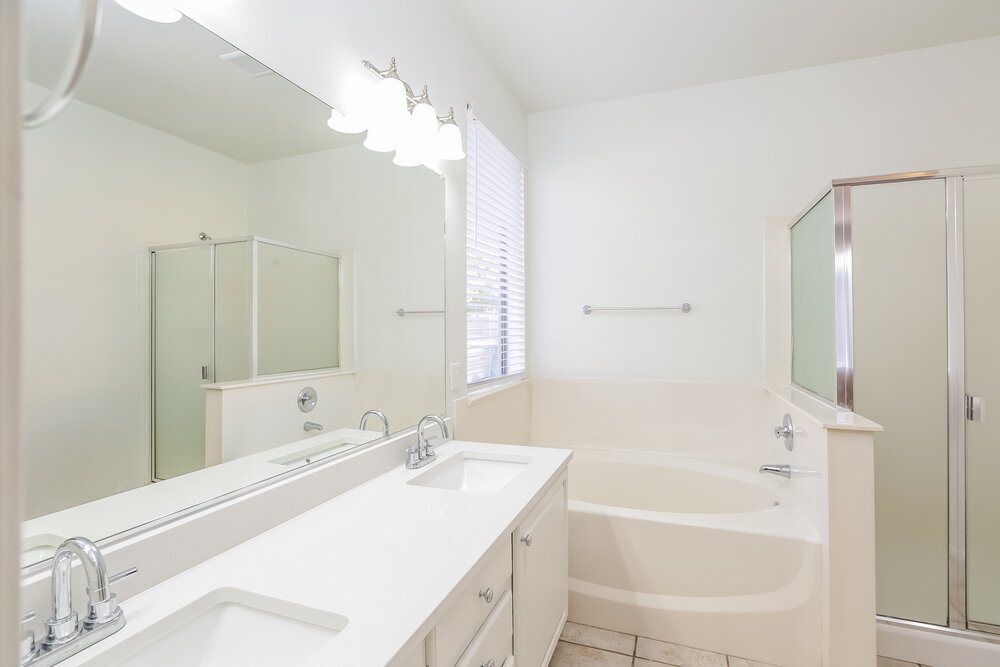 Building Photo - 6651 W Townley Ave