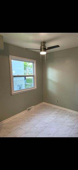 Building Photo - 4401 N 38th St