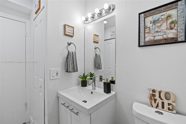 Building Photo - 13412 SW 62nd St