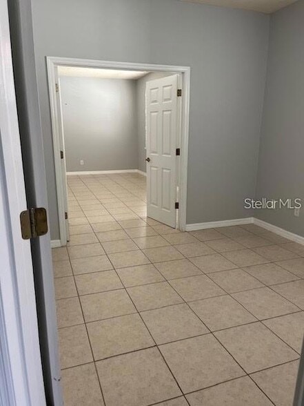 Building Photo - 11551 Via Lucerna Cir