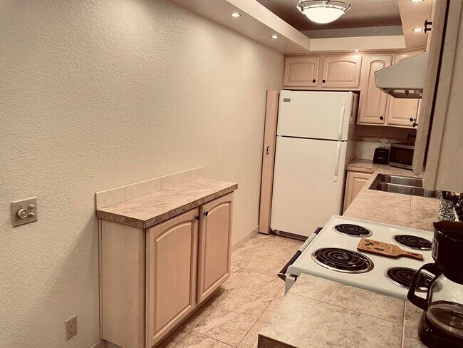 Building Photo - 2812 N Auburn Ct