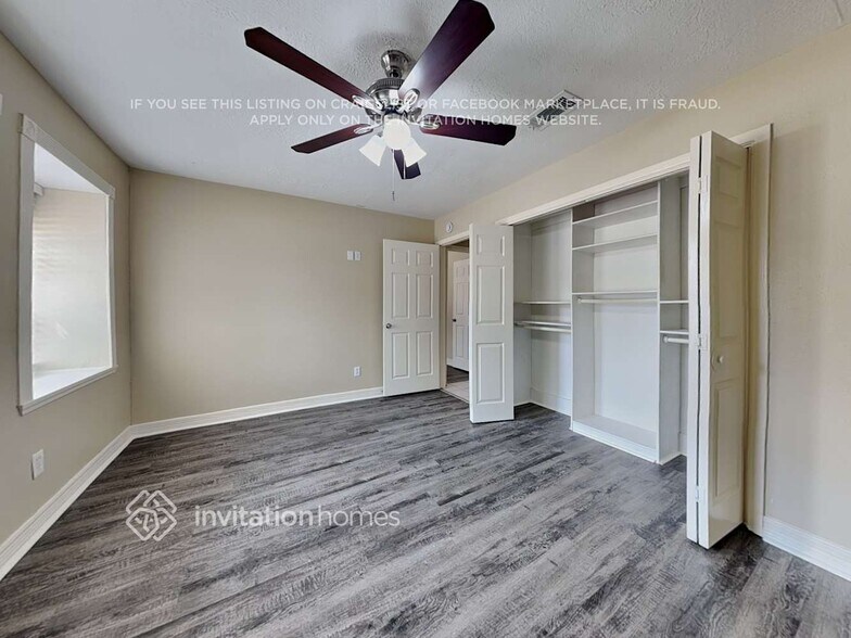 Building Photo - 9922 Appleridge Dr