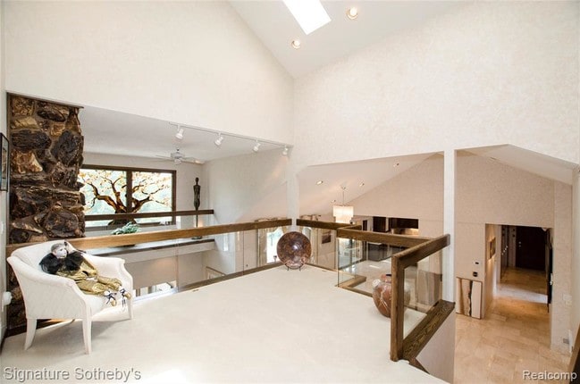 Building Photo - 2103 Pippin Ct