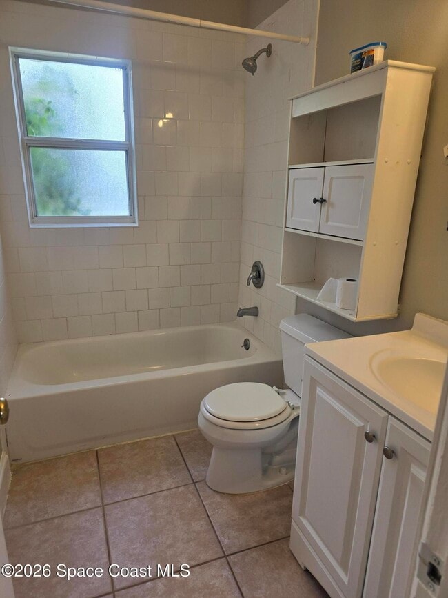 Building Photo - 910 S Orlando Ave