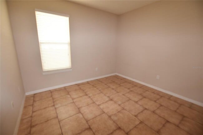 Building Photo - 2021 Beacon Landing Cir