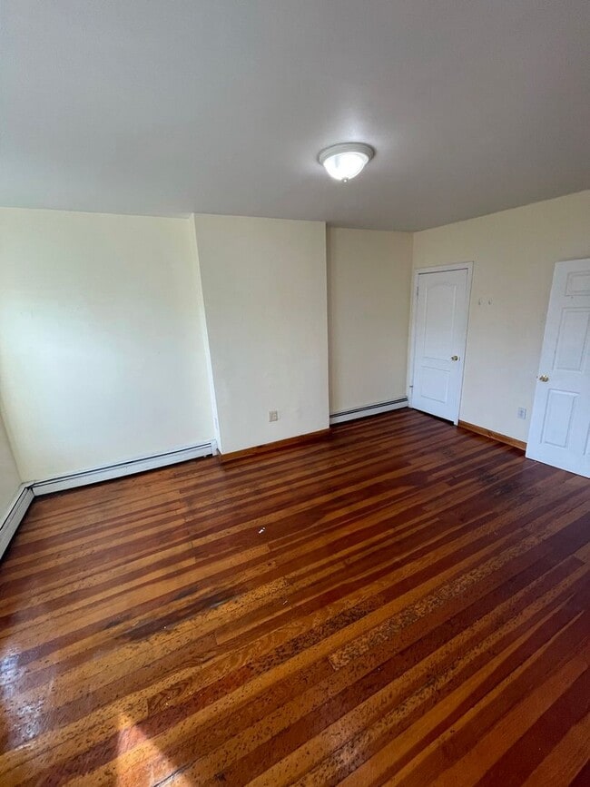 Building Photo - 1441tre