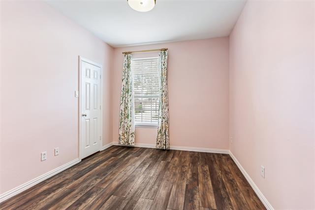 Building Photo - 1848 Sandpiper Ln