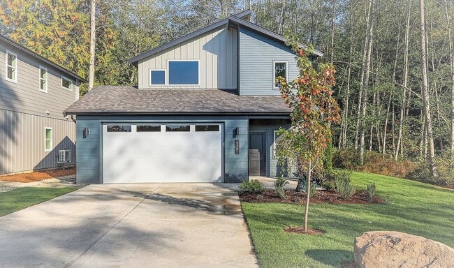 Primary Photo - Newer 3 Bedroom, 2.25 Bathroom!