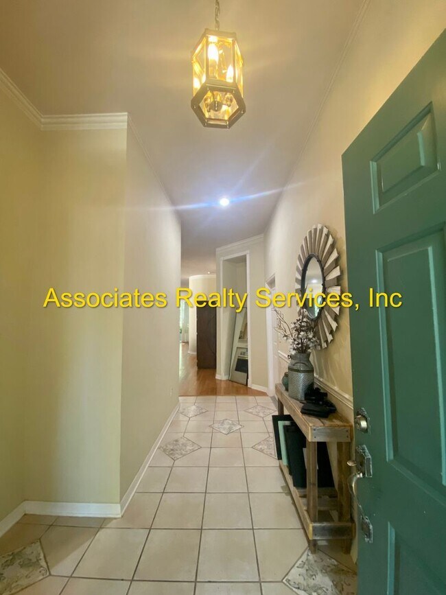 Building Photo - 5231 SW 103rd Dr