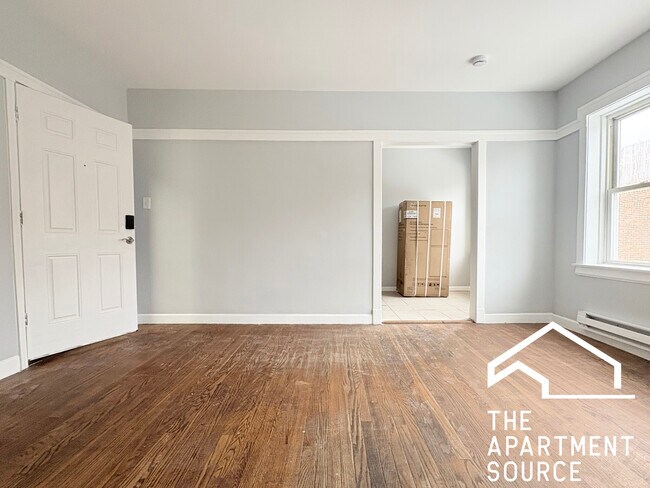 Primary Photo - 6228 S Western Ave