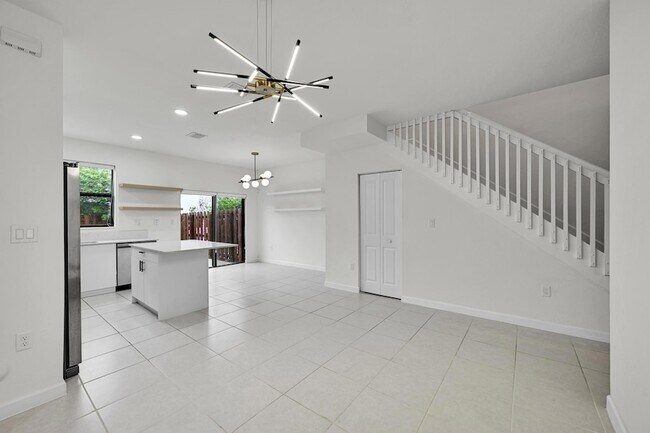 Building Photo - 13234 SW 285th St