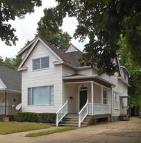 Building Photo - 1603 W Ayres Ave