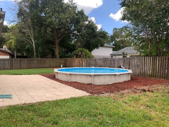 Building Photo - LOVELY NORTHDALE POOL HOME