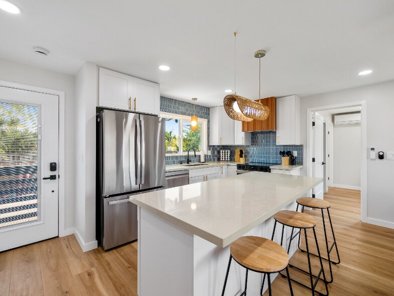 Building Photo - 338 Kalama St