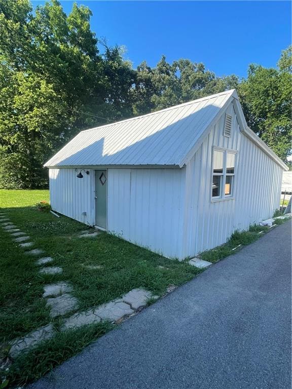 Building Photo - 515 S Washington St