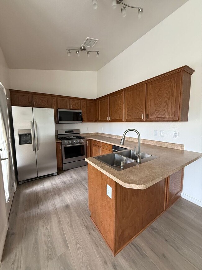 Building Photo - 3866 E Teri Ct