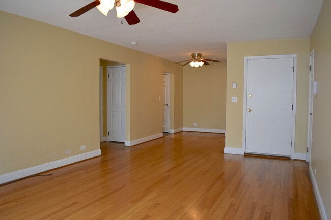 Building Photo - 1951 Euclid Ave