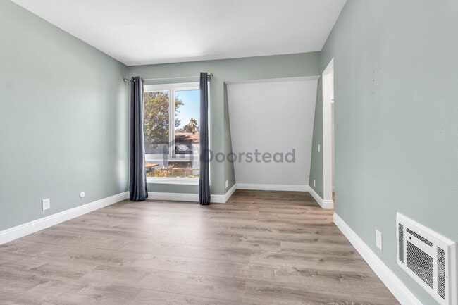 Building Photo - 8075 Caminito de Pizza