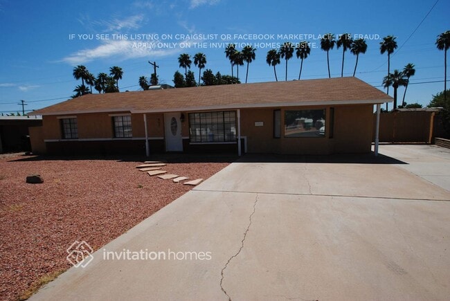 Building Photo - 907 N Wedgewood Dr