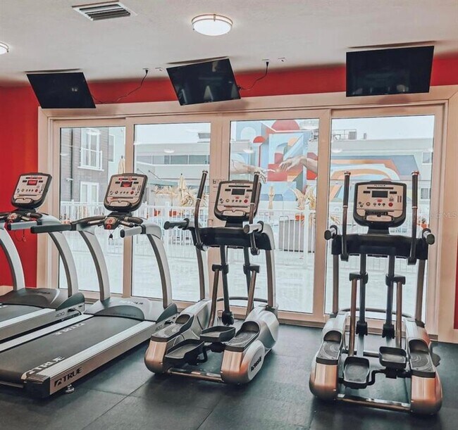 Building Photo - 1659 2nd St