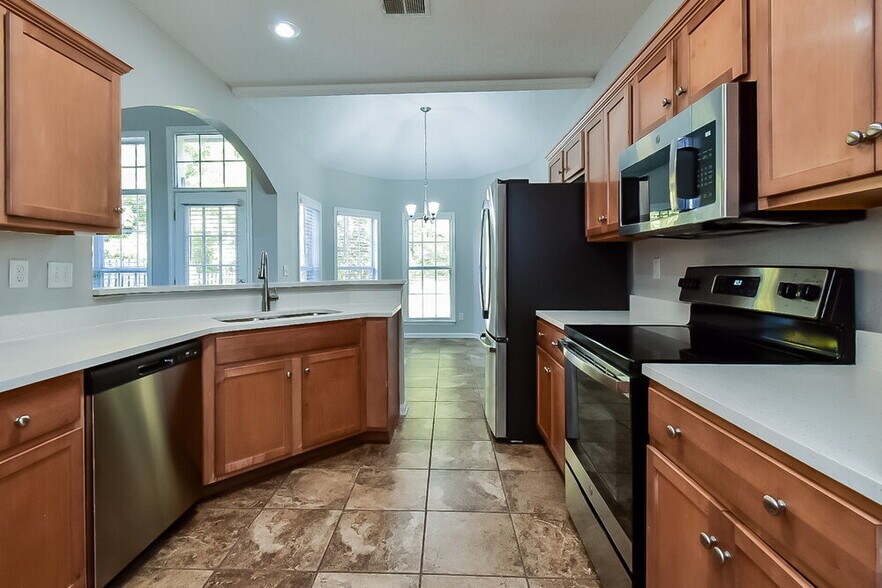 Building Photo - 9168 Acadia Pl