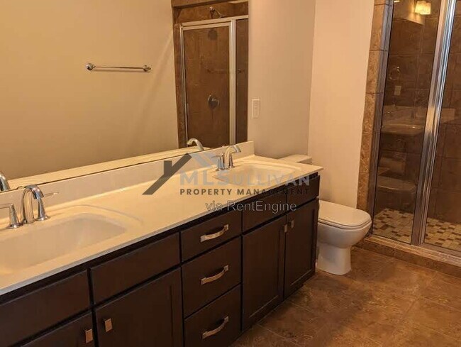 Building Photo - 375 Avett Dr