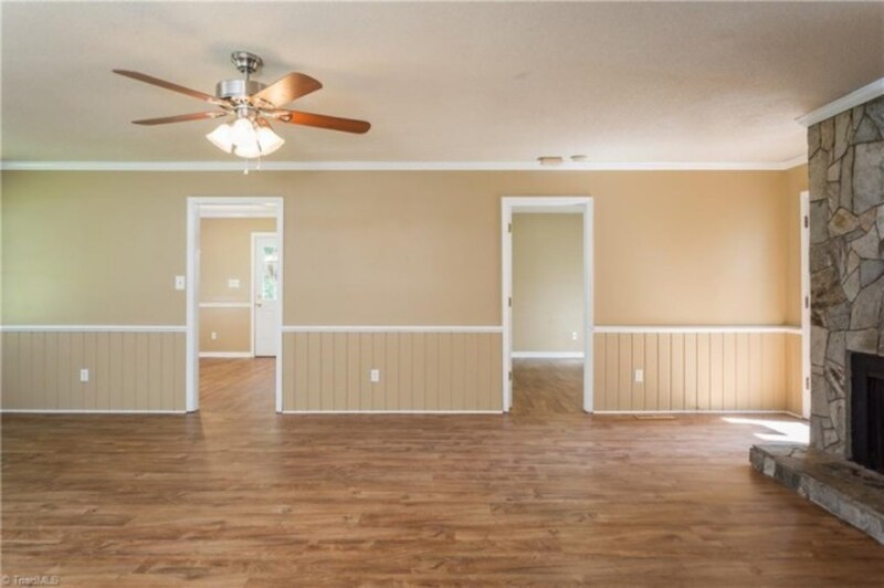 Building Photo - 204 Brambleton Ct