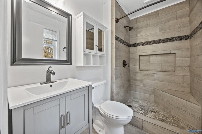 Building Photo - 235 Usher Rd