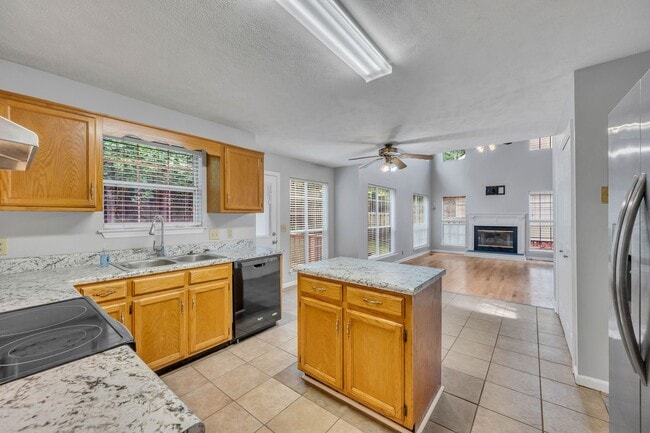 Building Photo - Bradford Hills Rental