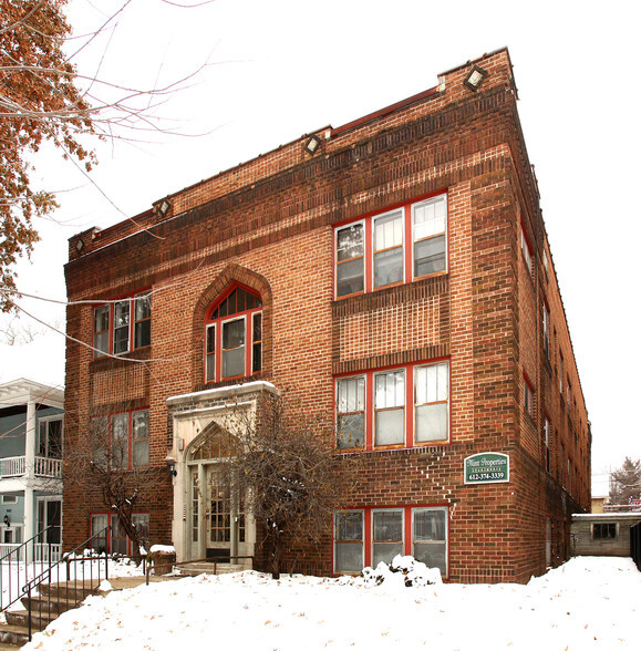 Primary Photo - 935 Goodrich Ave