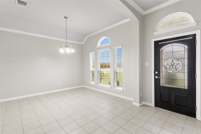 Building Photo - 131 San Jacinto Dr