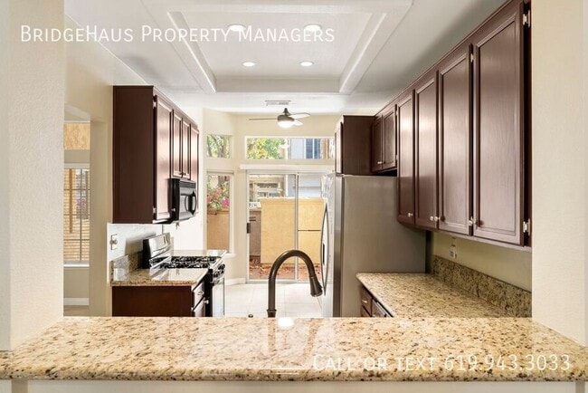 Building Photo - 11048 Portobelo Dr